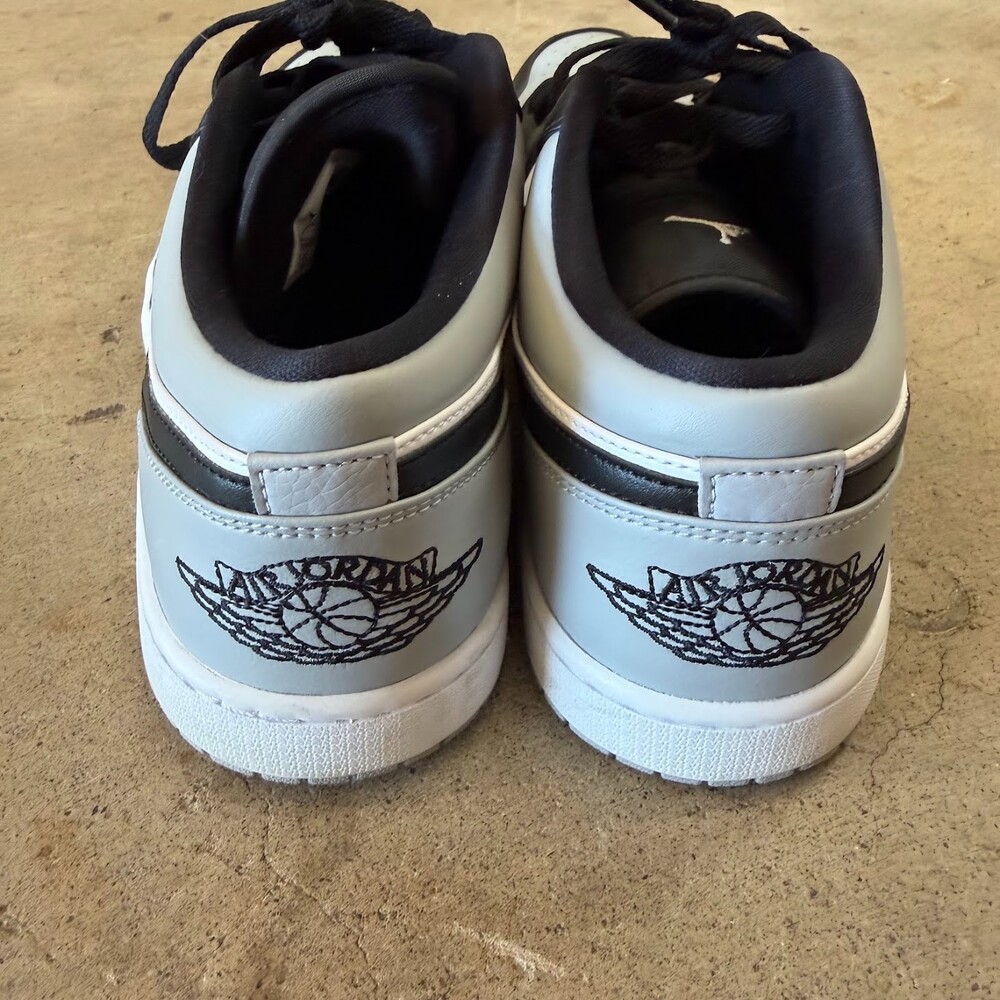 Air Jordan 1 Low Light Smoke Grey Size 11.5 - Picture 6 of 8